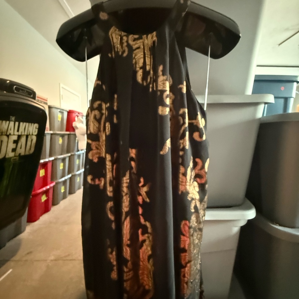 Elegant Black and Gold Halter Dress p55